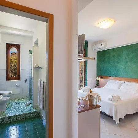 Hotel Orsa Maggiore-3